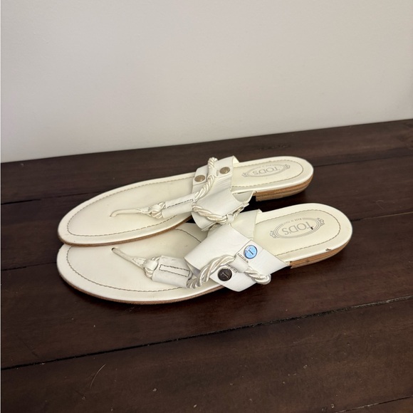 Tod’s White Leather Sandals – Made in Italy - Picture 4 of 6